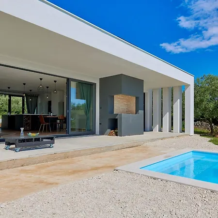 Vinci In Smoljanci Villa